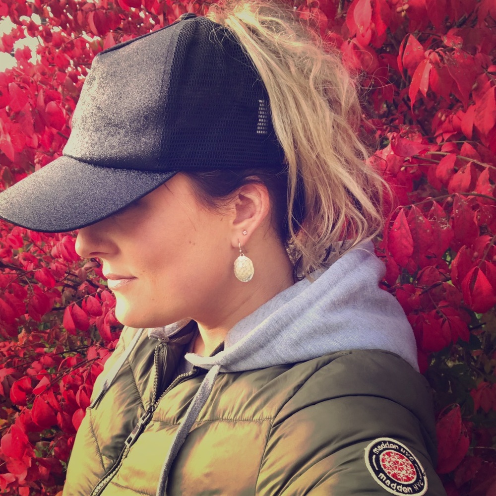 Black Ponytail BallCap Style Hat